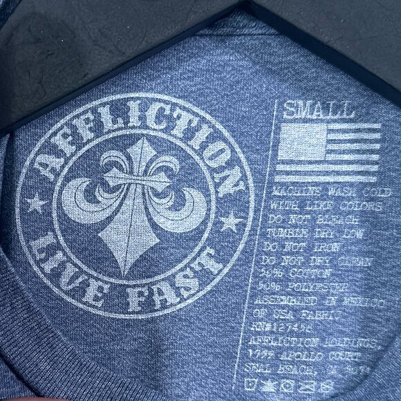 Affliction Small Skull On The Front Affliction Live‎ Fast On Back T Shirt Size S - Picture 7 of 9